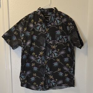 Molokai Surk Co. Black Tropical Print Short-Sleeve Button-Down Shirt